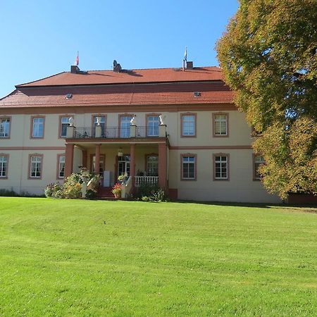 Schloss Lohm Eksteriør bilde